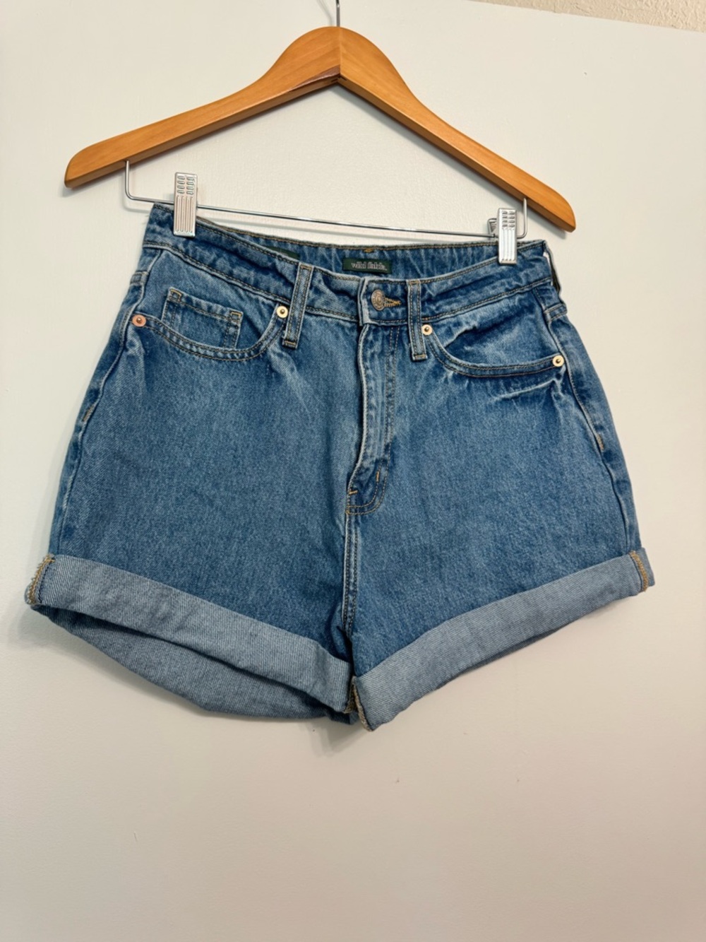 wild fable Blue High-Rise Rolled Hem Denim Shorts size 4